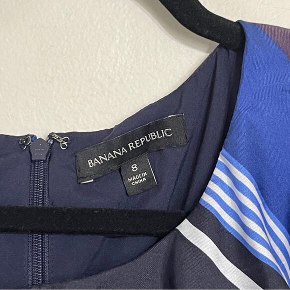 Banana Republic Silk Cutaway Striped Dress Blue Size 8 - Picture 5 of 6